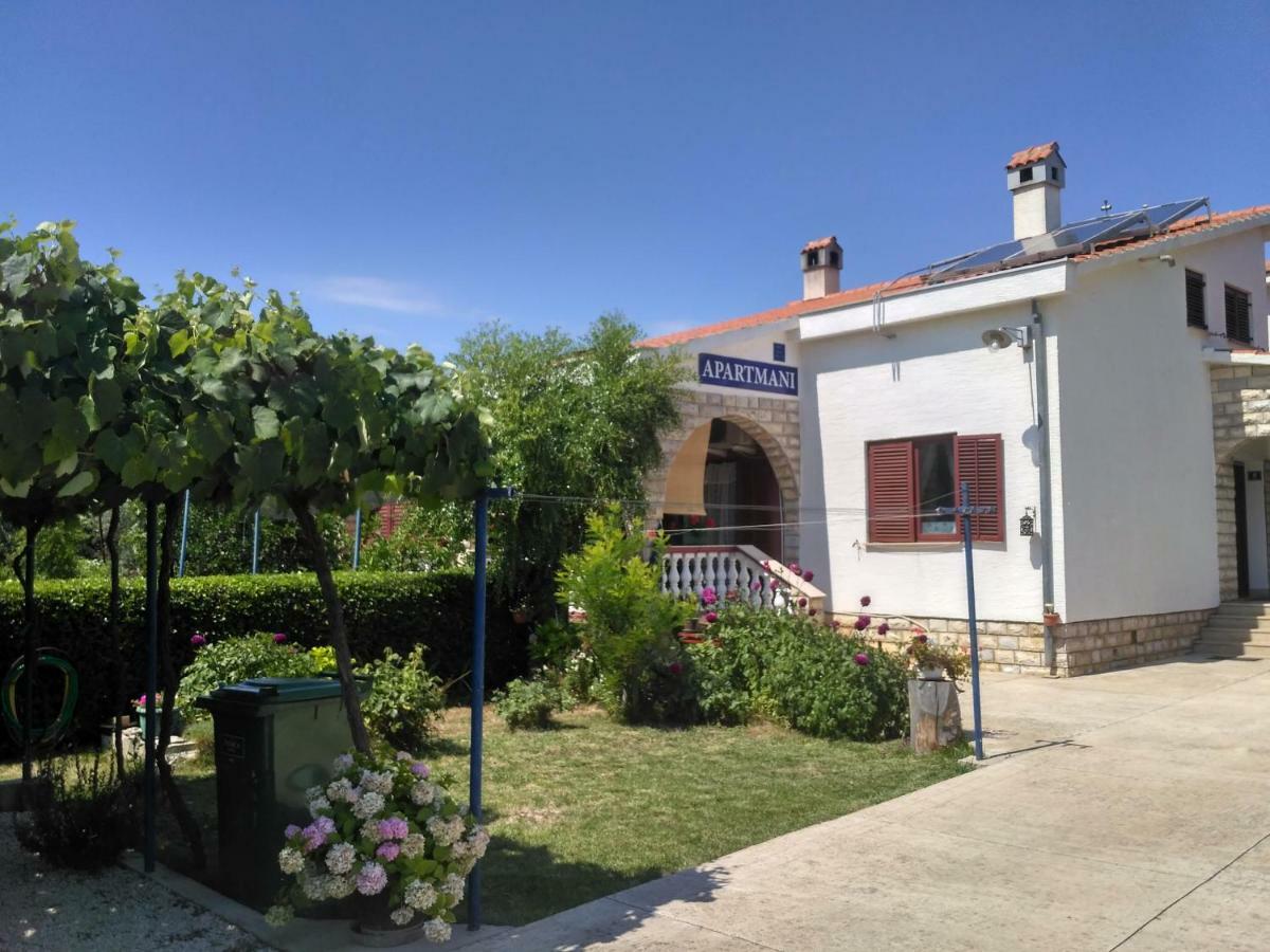 Apartmani Tonica Sukošan 外观 照片