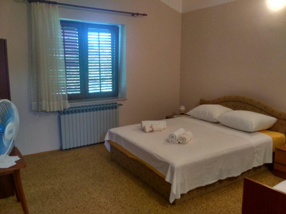 Apartmani Tonica Sukošan 外观 照片
